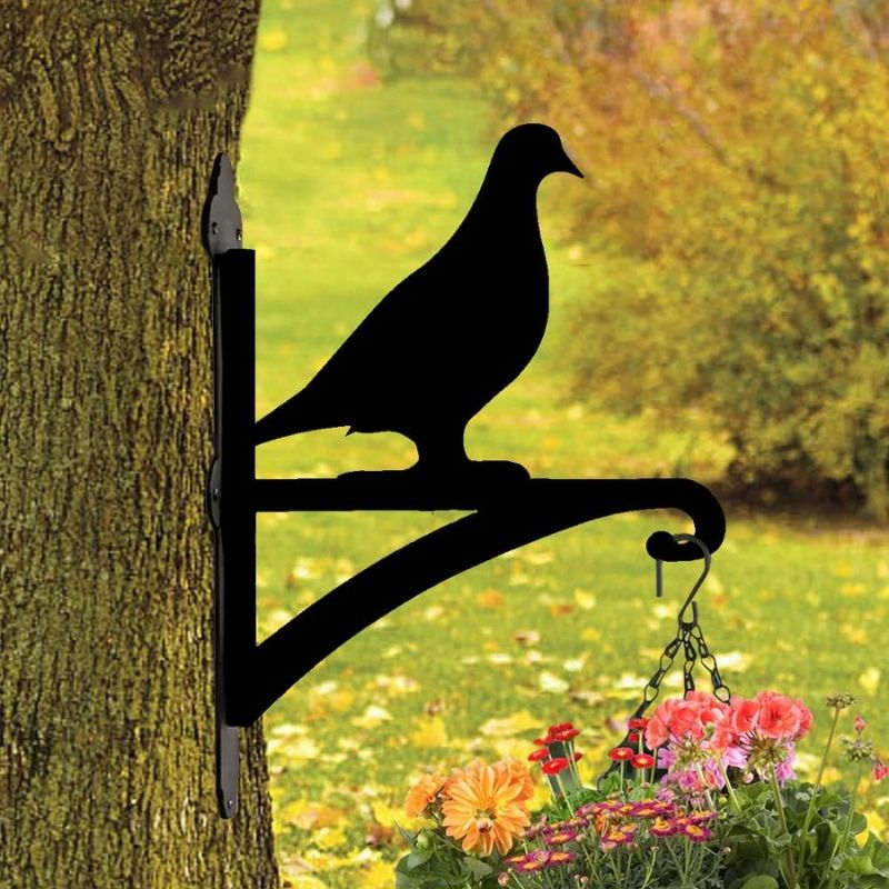 Pigeon Metal Hanging Bracket Plant Stand PS056