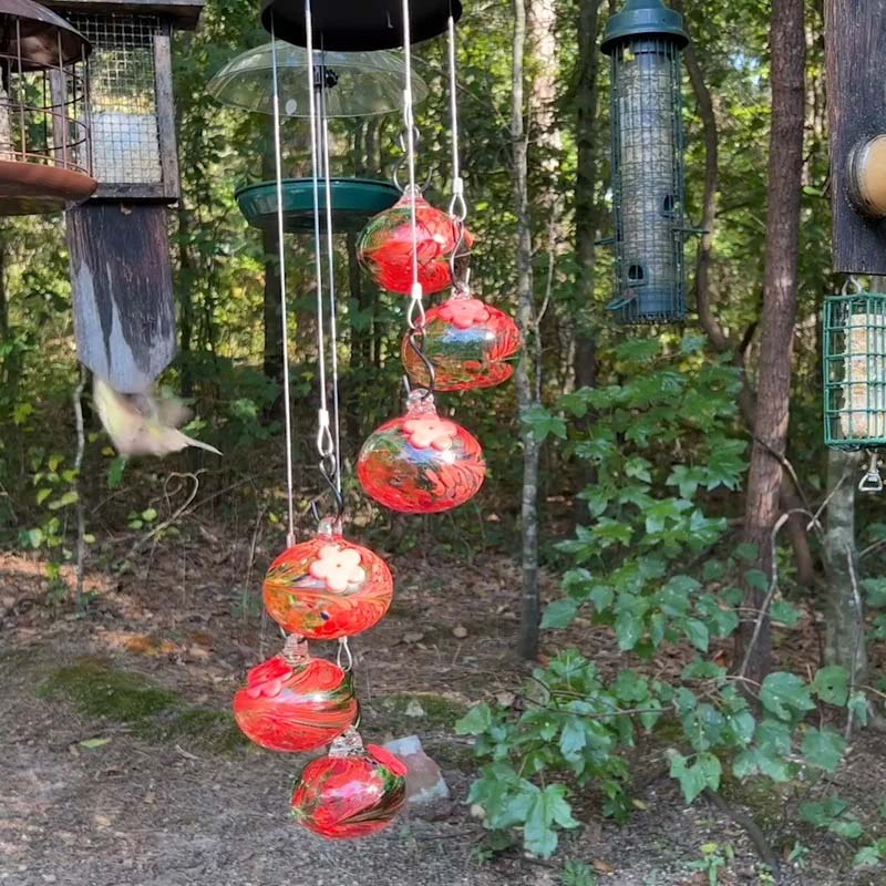 Charming Wind Chimes Hummingbird Feeders